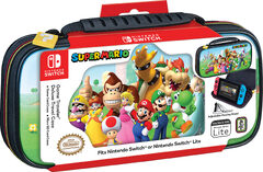 Nintendo Game Traveler: Deluxe Travel Case - Nintendo Characters